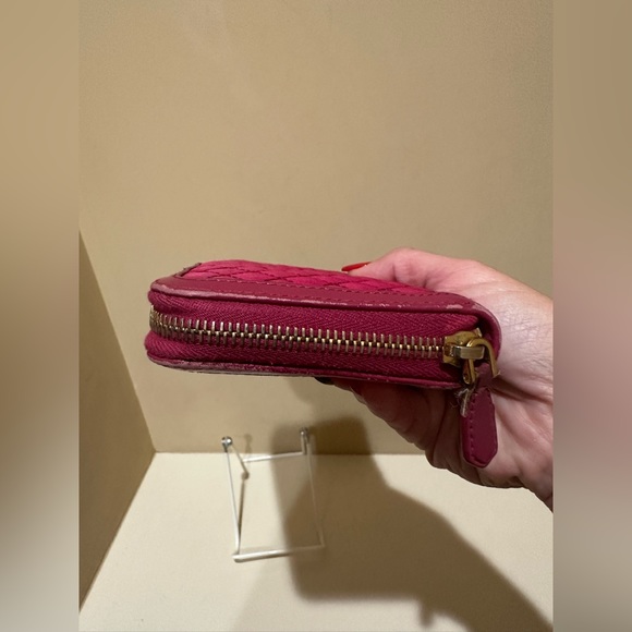 Prada Soft Calf Quilted Raspberry Zippy Wallet - Picture 15 of 16